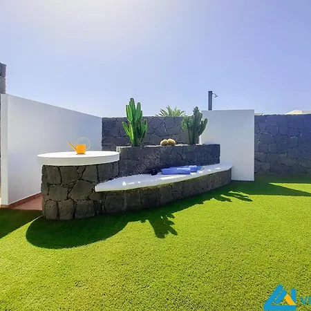 Del Sur 26 By Now Ltd *