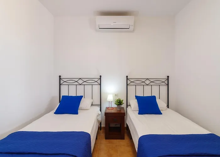 Del Sur 26 By Now Ltd *